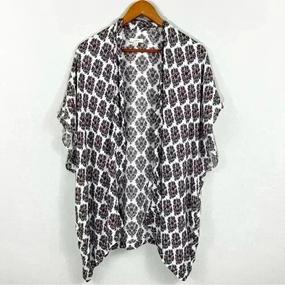 Loft white floral open wrap